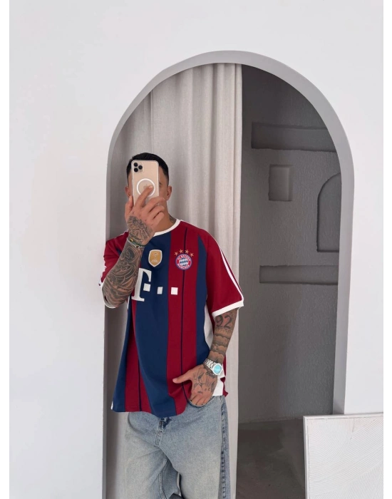 BAYERN NAKIŞ DETAY OVERSİZE TSHİRT
