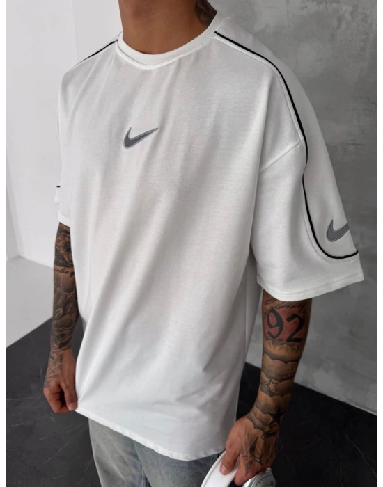 NKE REFLEKTÖR ARA BİLYELİ OVERSİZE TSHİRT -BEYAZ