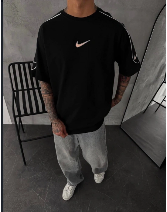 NKE REFLEKTÖR ARA BİLYELİ OVERSİZE TSHİRT -SİYAH