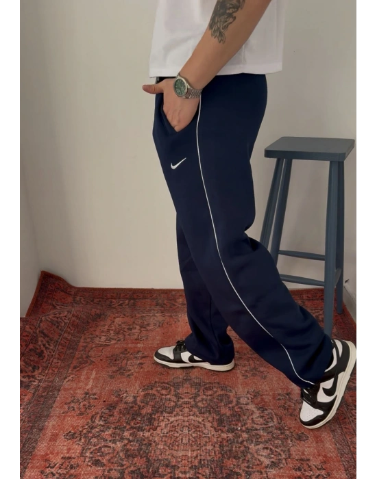 BAGGY NIKE ARA BİYELİ EŞOFMAN - LACİVERT