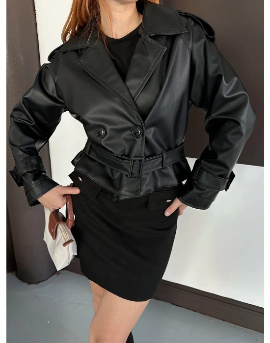 Kemer Detaylı Kısa Deri Ceket - Siyah
