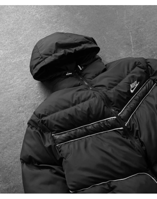 NKE BEYAZ BİLYELİ ŞİŞME MONT -SİYAH