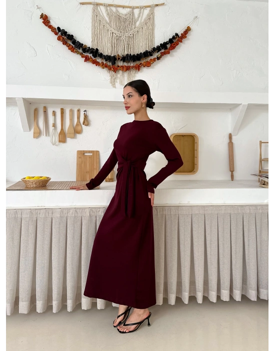 Yandan Kuşaklı Elbise