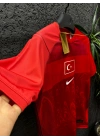 A MİLLİ FORMA  -KIRMIZI