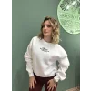 Nakış Detaylı Şardonlu Kalın Sweatshirt Ekru