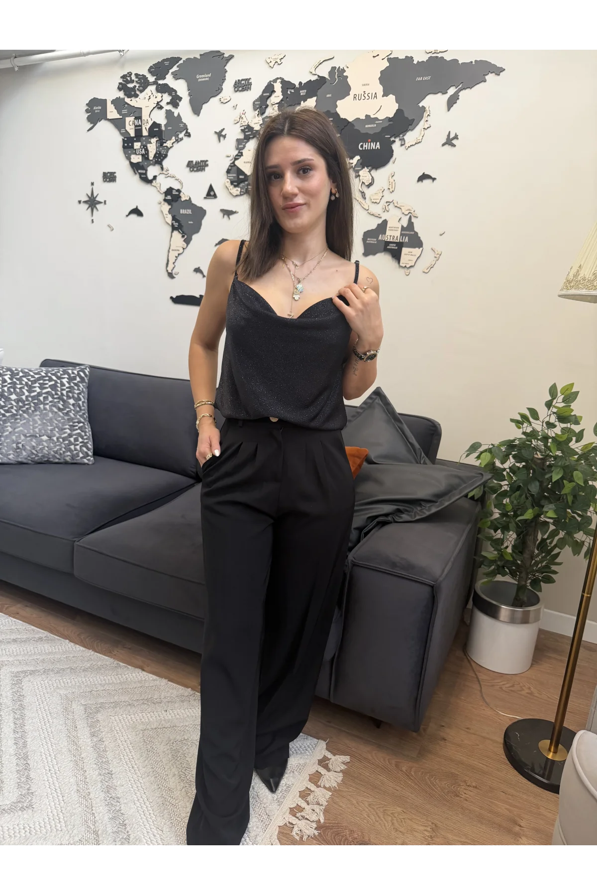 Parıltılı İp Askılı Degaje Bluz Siyah