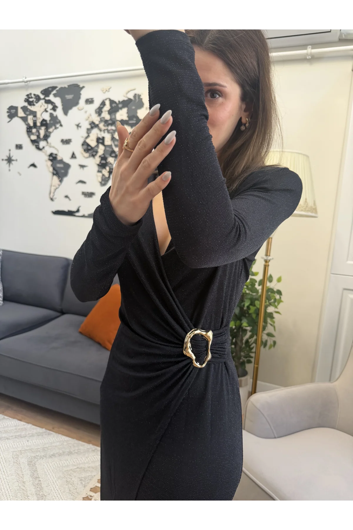 Kruvaze Yaka Işıltılı Tokalı Krep Elbise Siyah