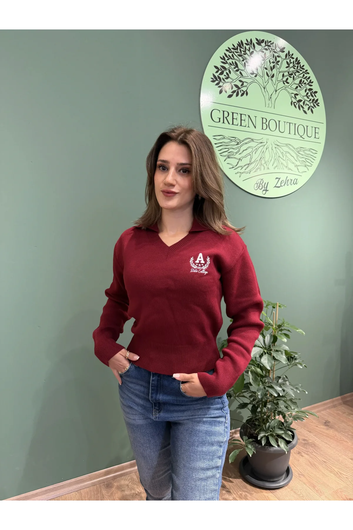 Arma Nakışlı Gömlek Yaka Triko Kazak Bordo