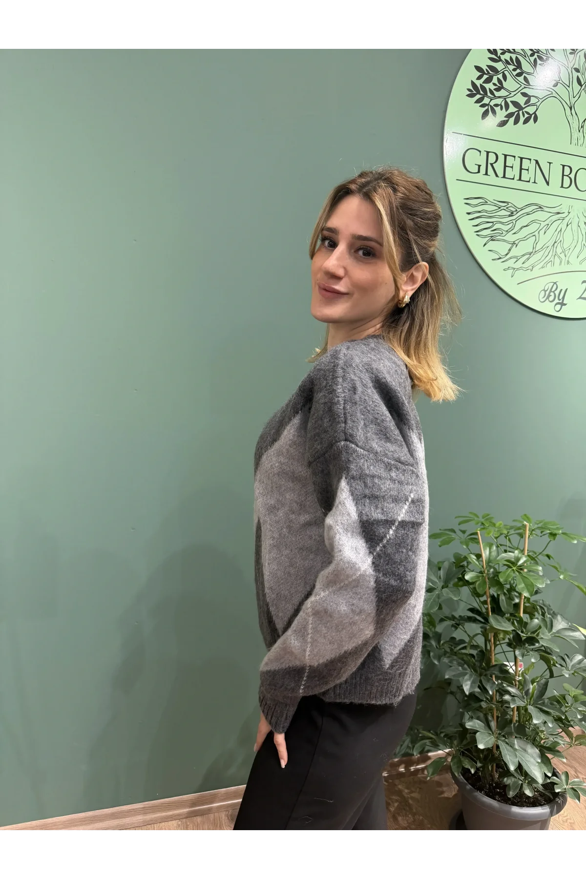 Baklava Desenli Kazak Füme