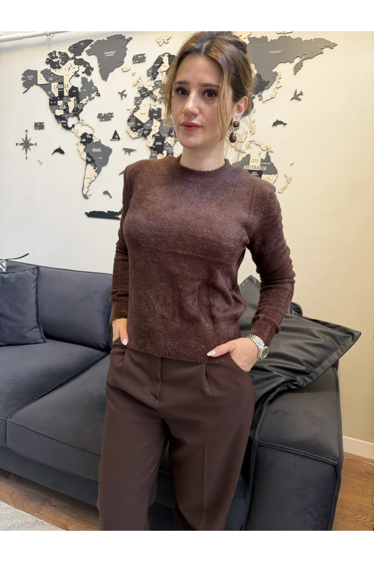 Bisiklet Yaka Yumuşak Dokulu Sakallı Triko Kazak Kahverengi