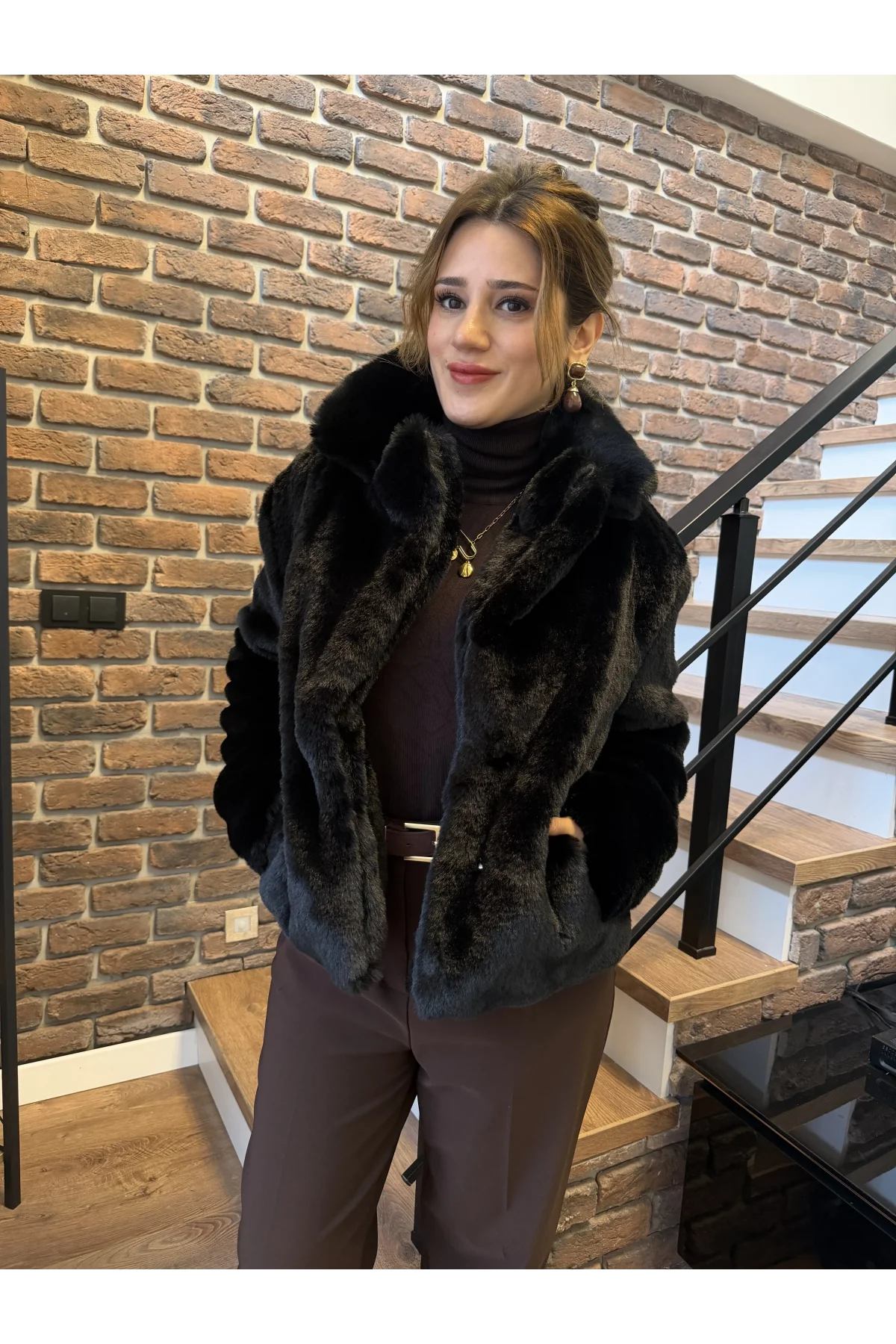 Çıtçıtlı Premium Cepli Kürk Mont Siyah