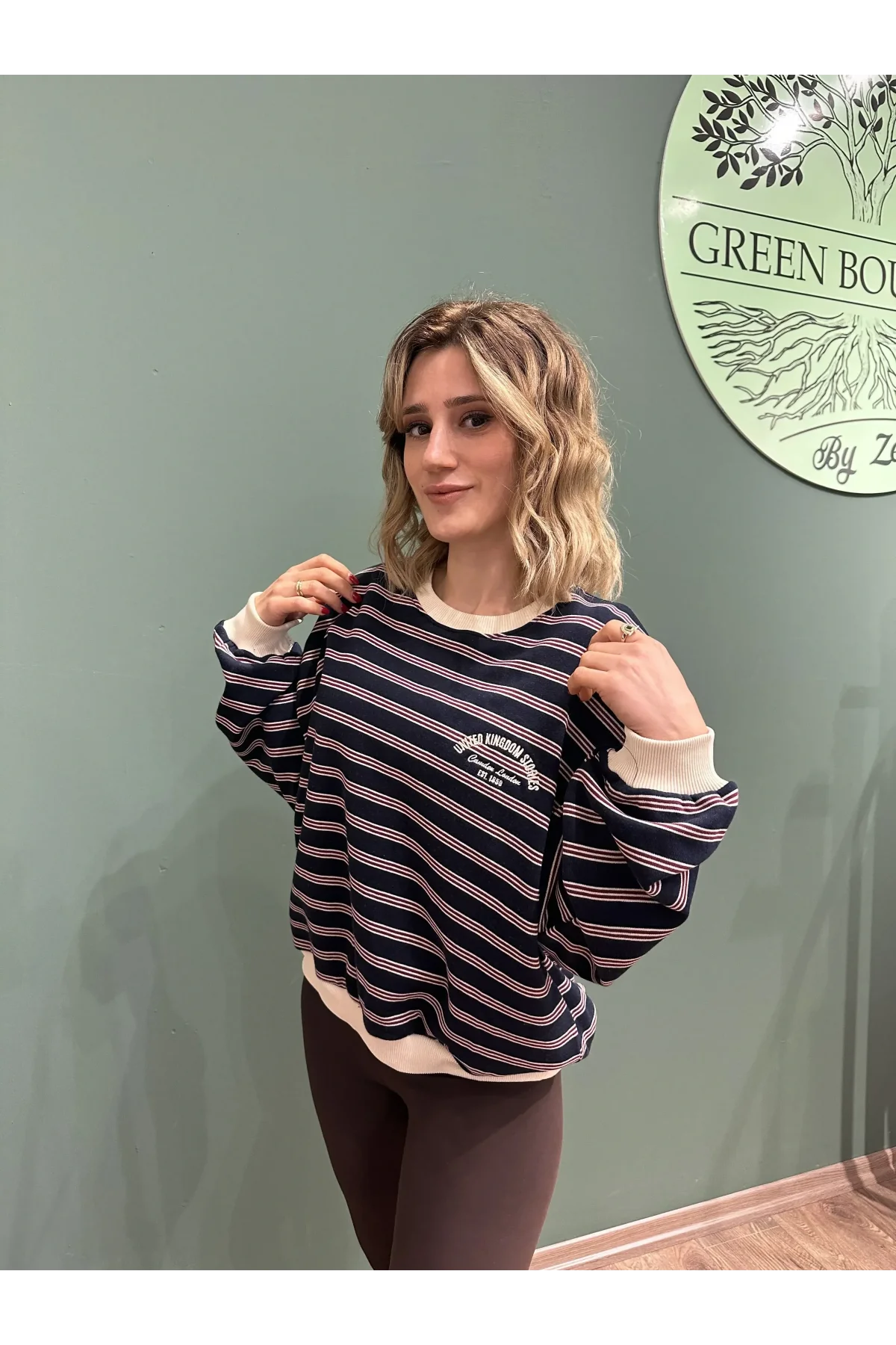 Çizgili Renk Bloklu Oversize Sweatshirt Lacivert