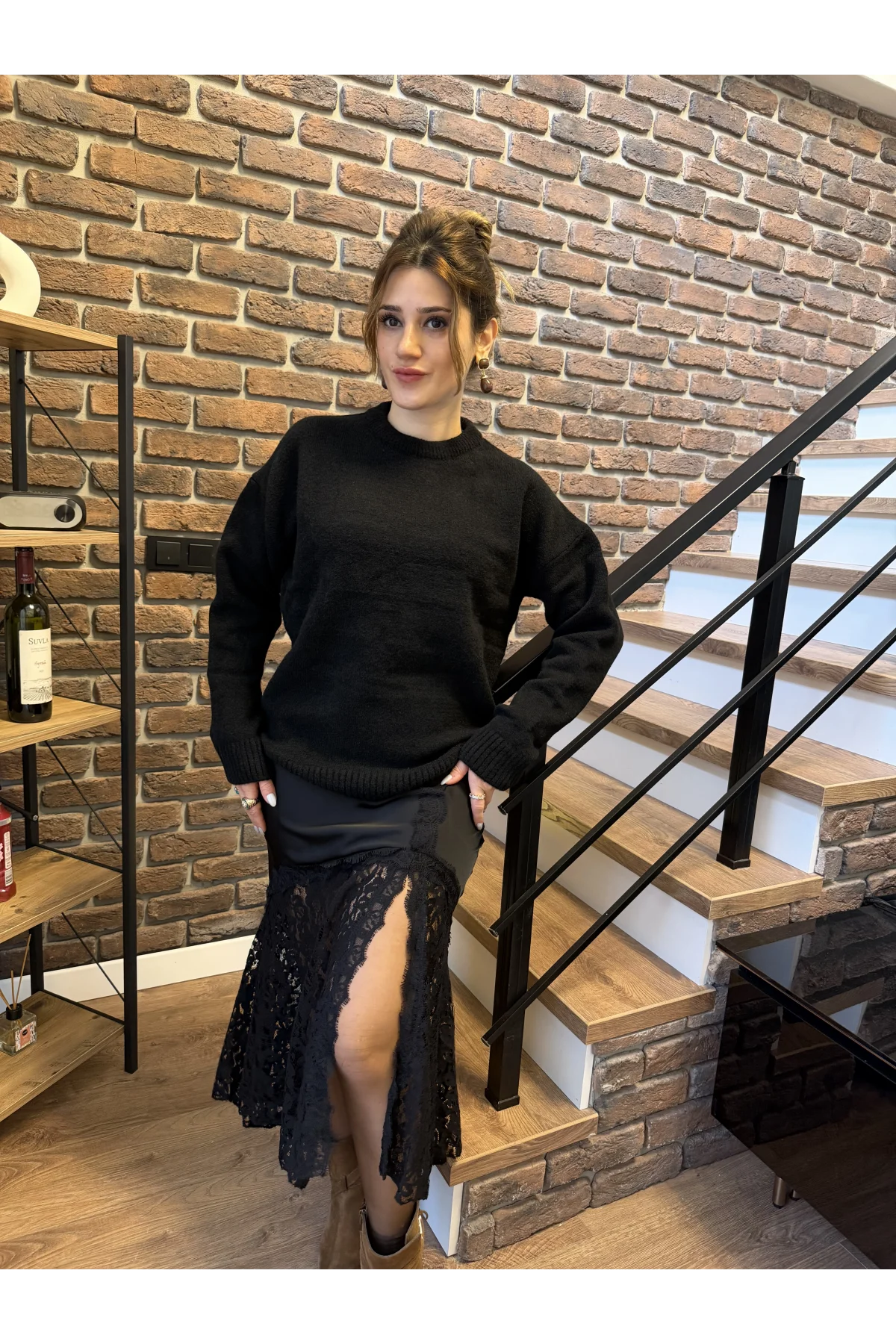 Dantel Detaylı Saten Etek Siyah