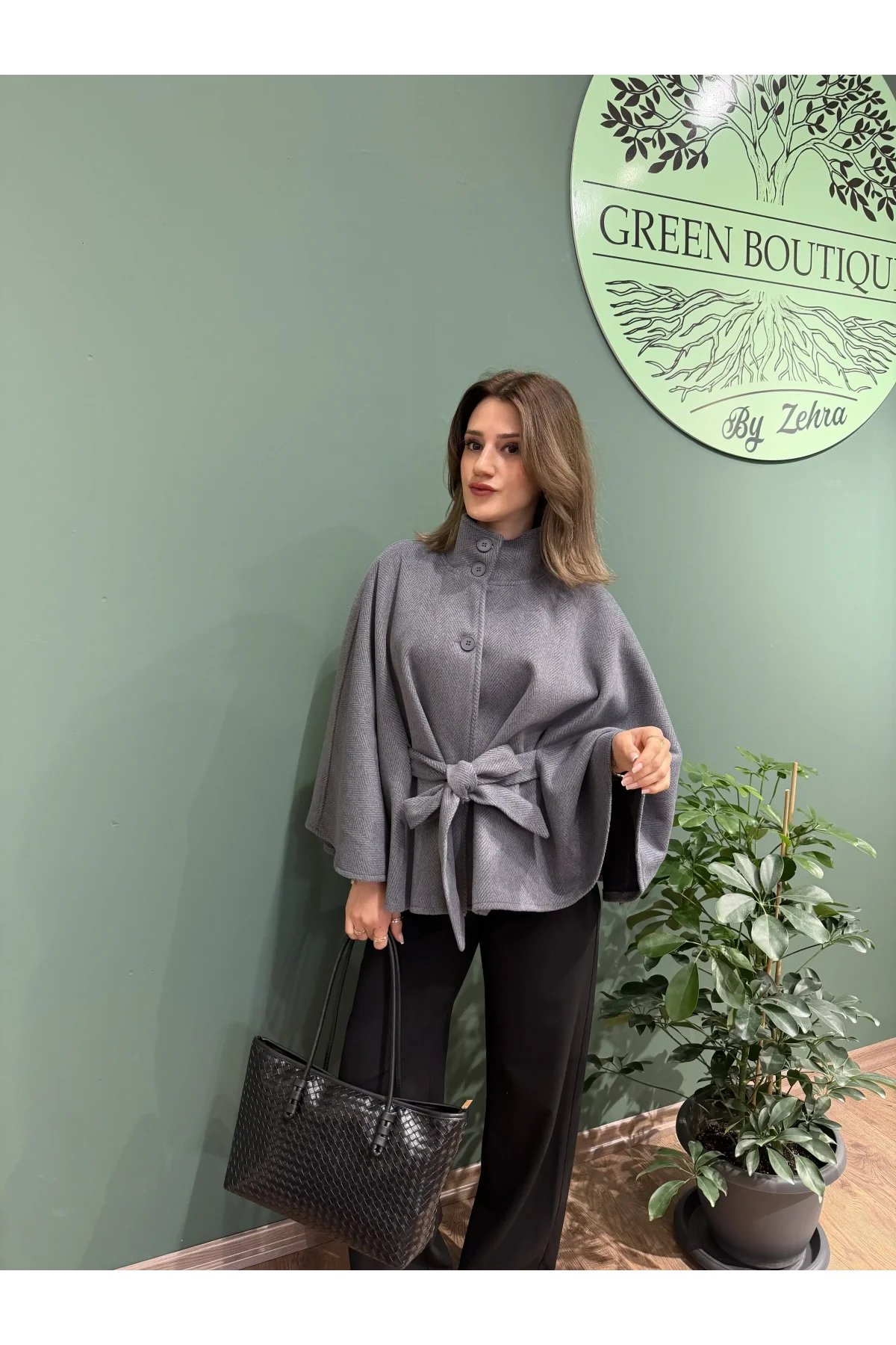 Dik Yaka Kuşaklı Kaşe Panço Gri