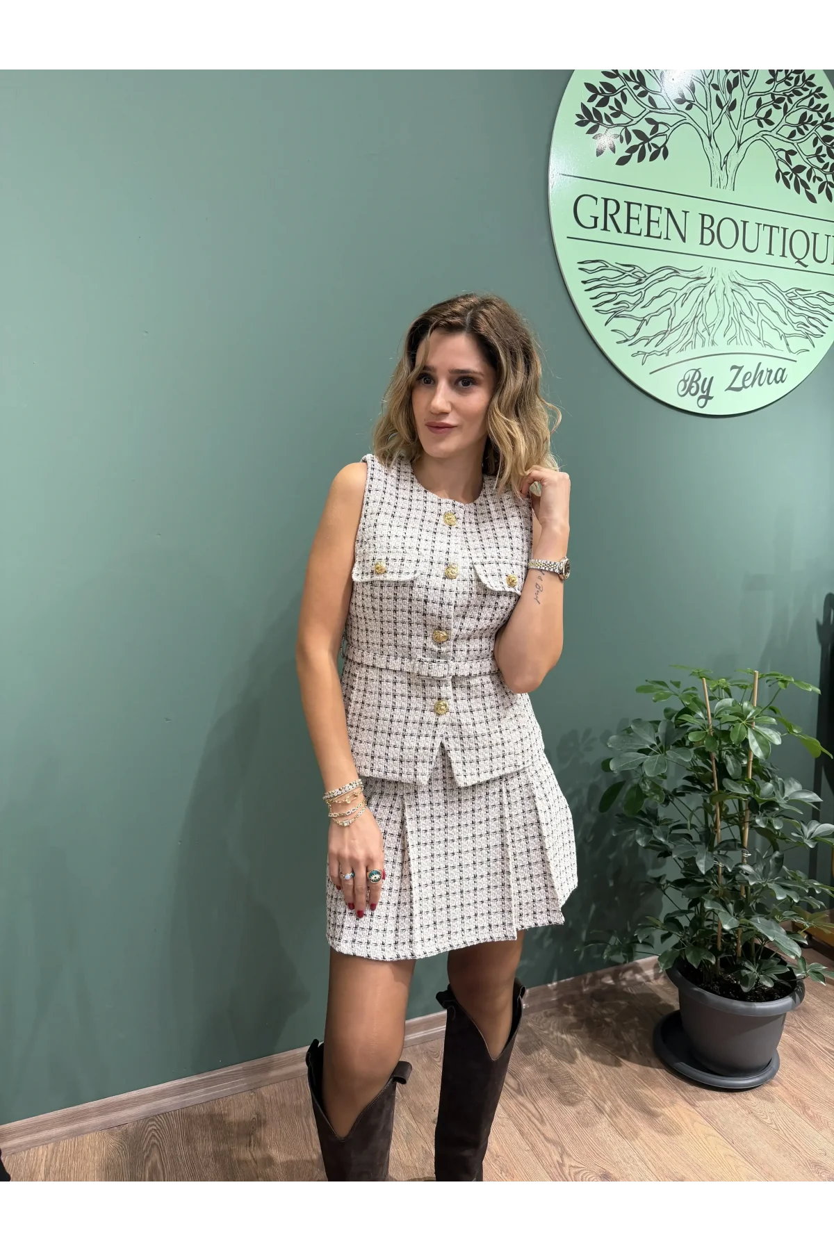 Ekoseli Pile Detaylı Tüvit Mini Etek Bej