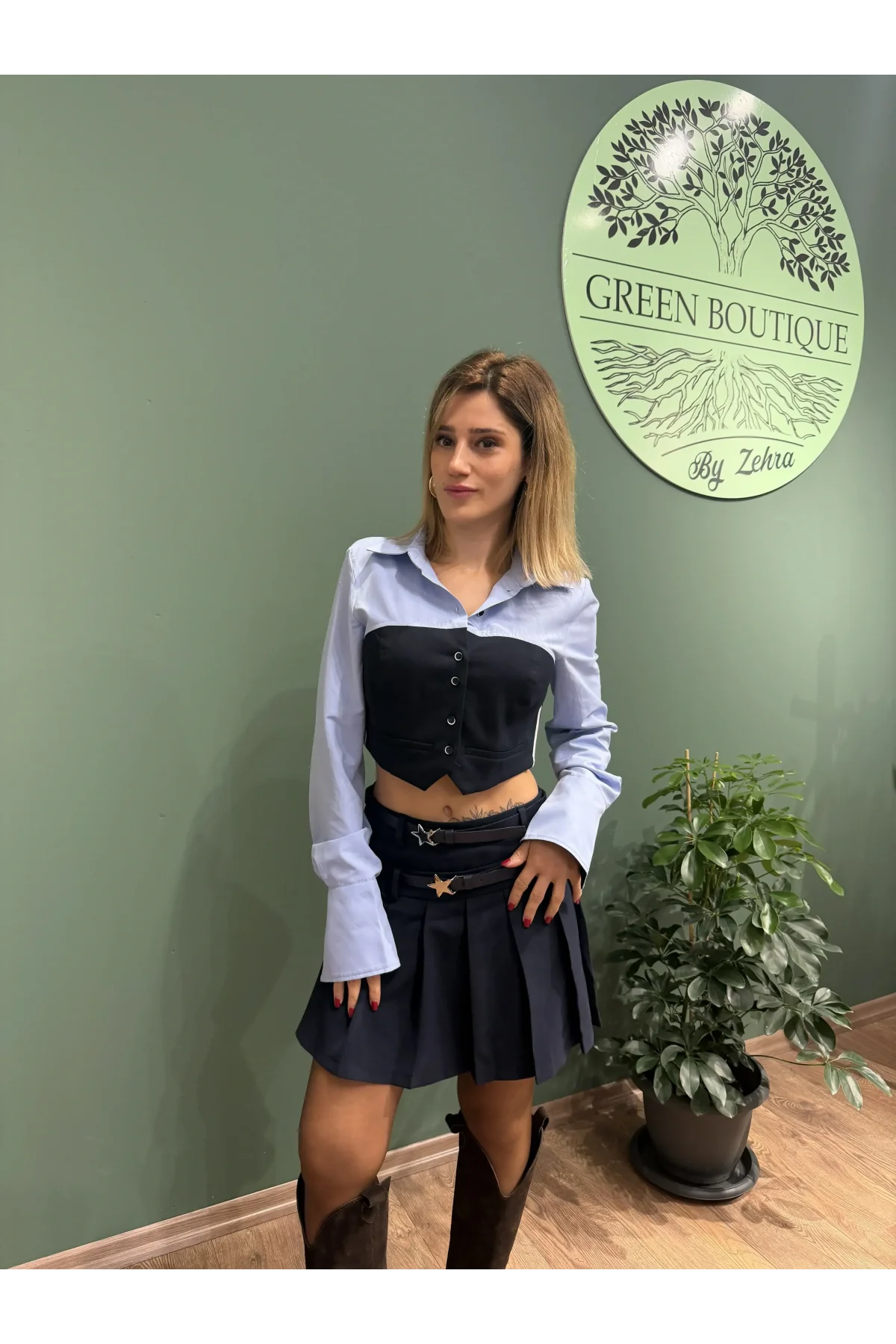 Garni Detaylı Düğmeli Crop Gömlek Mavi