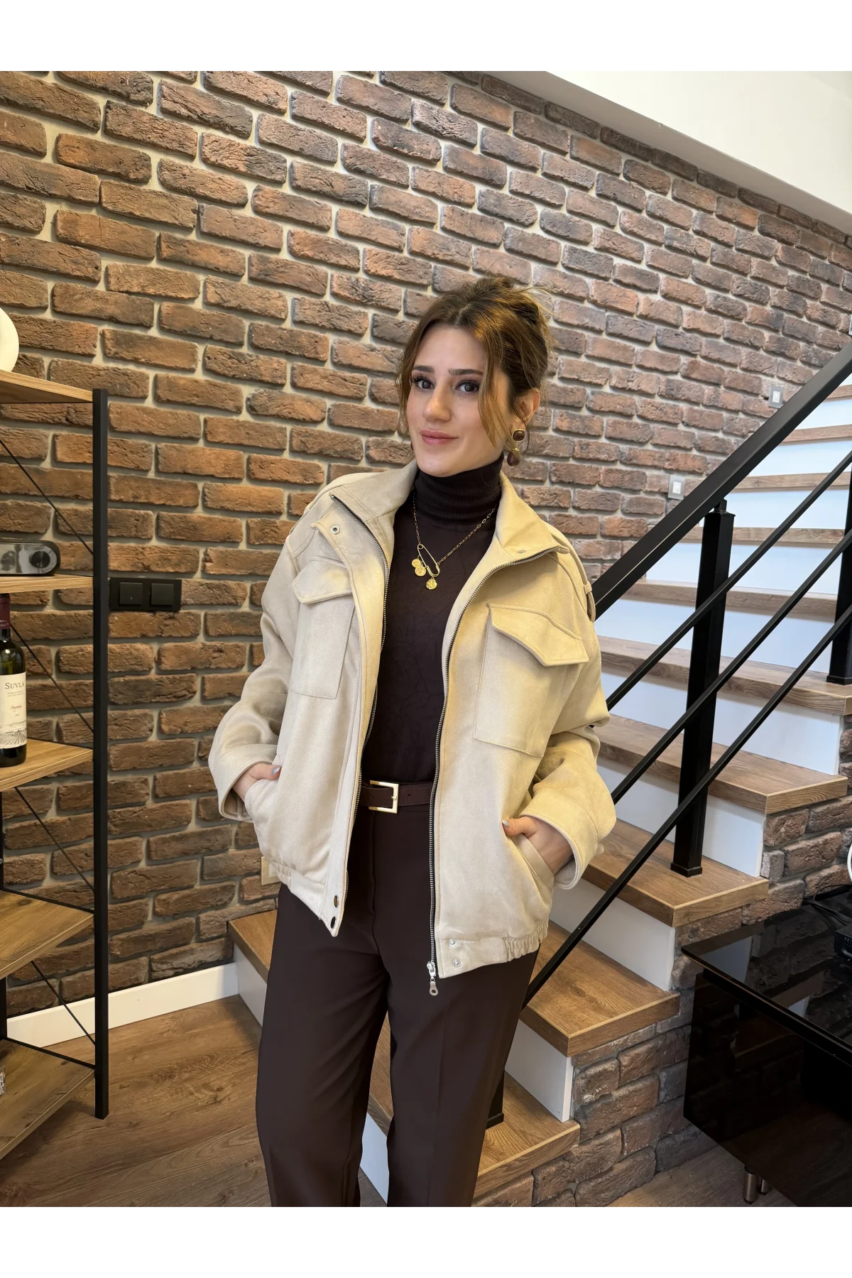 Geniş Cep Detaylı Süet Bomber Ceket Bej