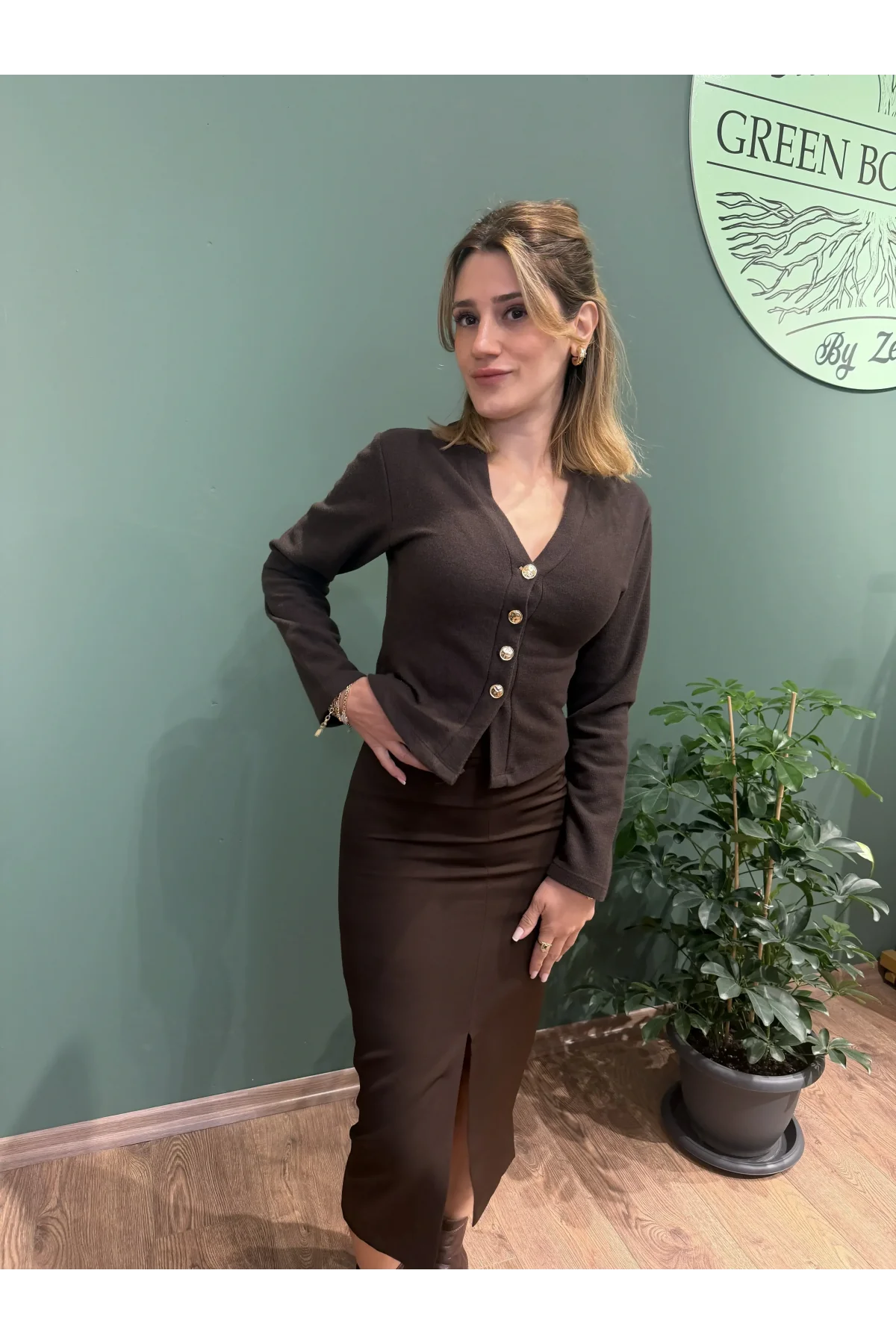 Kalem Etek Yırtmaçlı Kahverengi