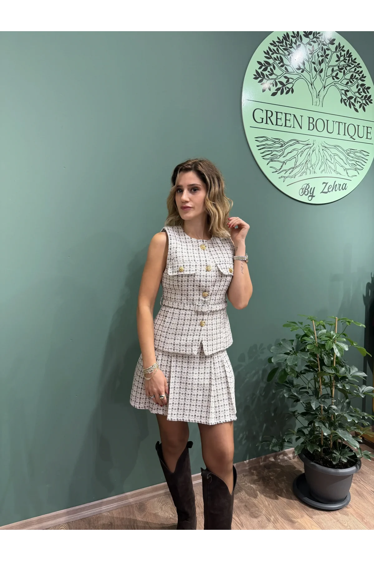 Kemer Detaylı Düğmeli Tüvit Yelek Bej