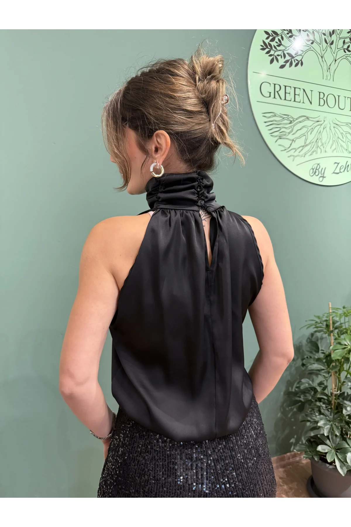 Kolsuz Reglan Kesim Bluz Siyah