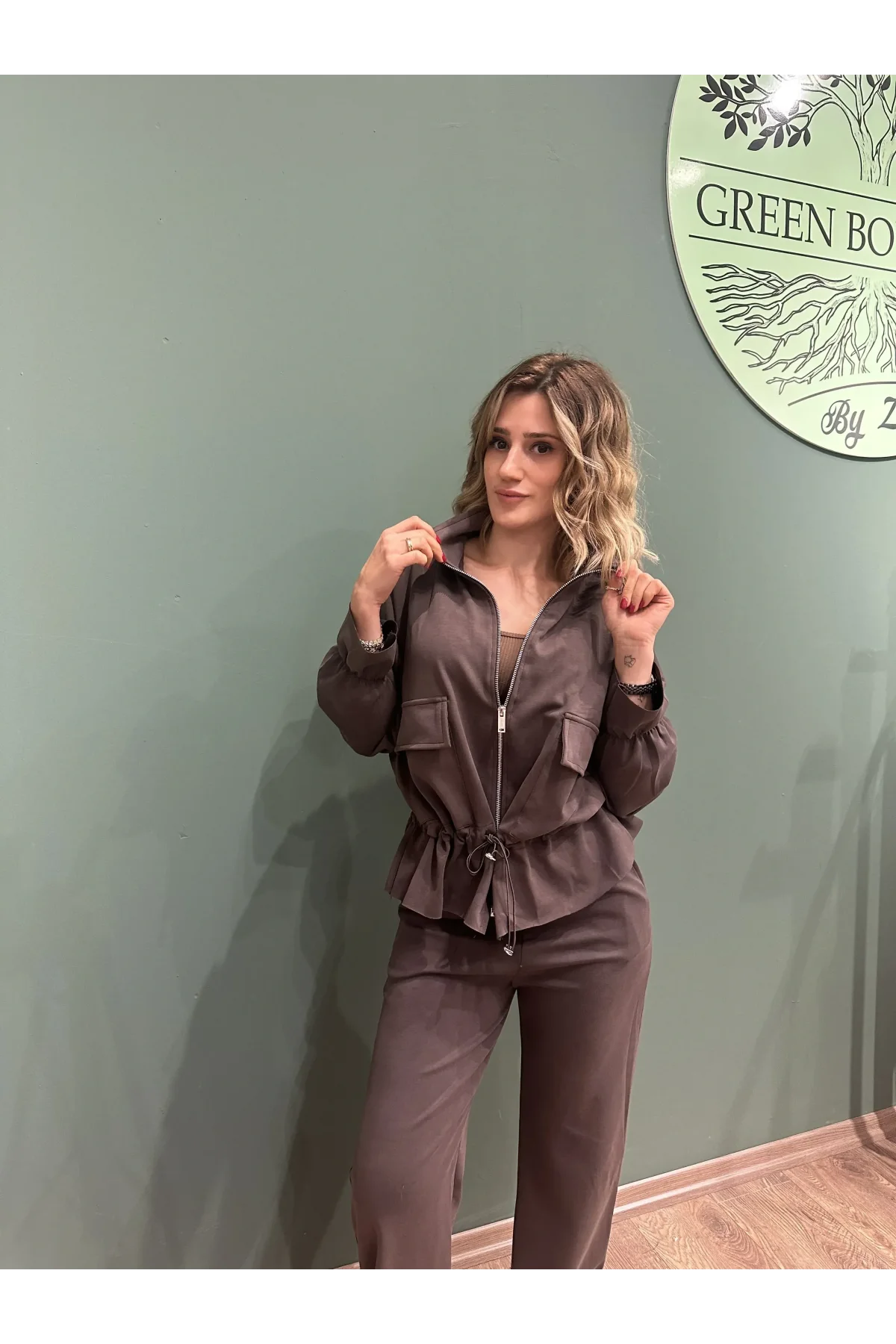 Önden Fermuarlı Acıkahve Kolu Büzgülü Eşofman Takım