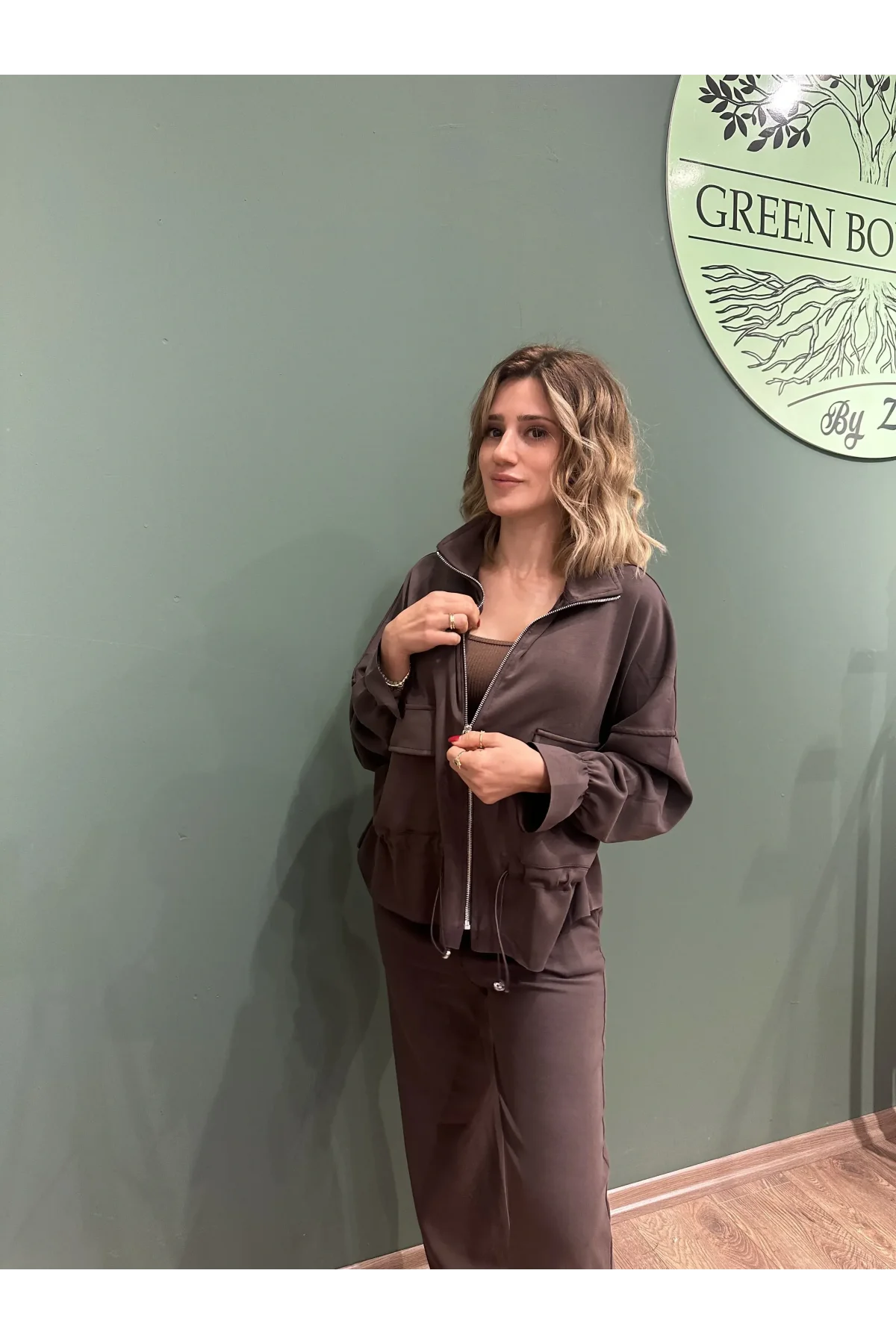 Önden Fermuarlı Acıkahve Kolu Büzgülü Eşofman Takım