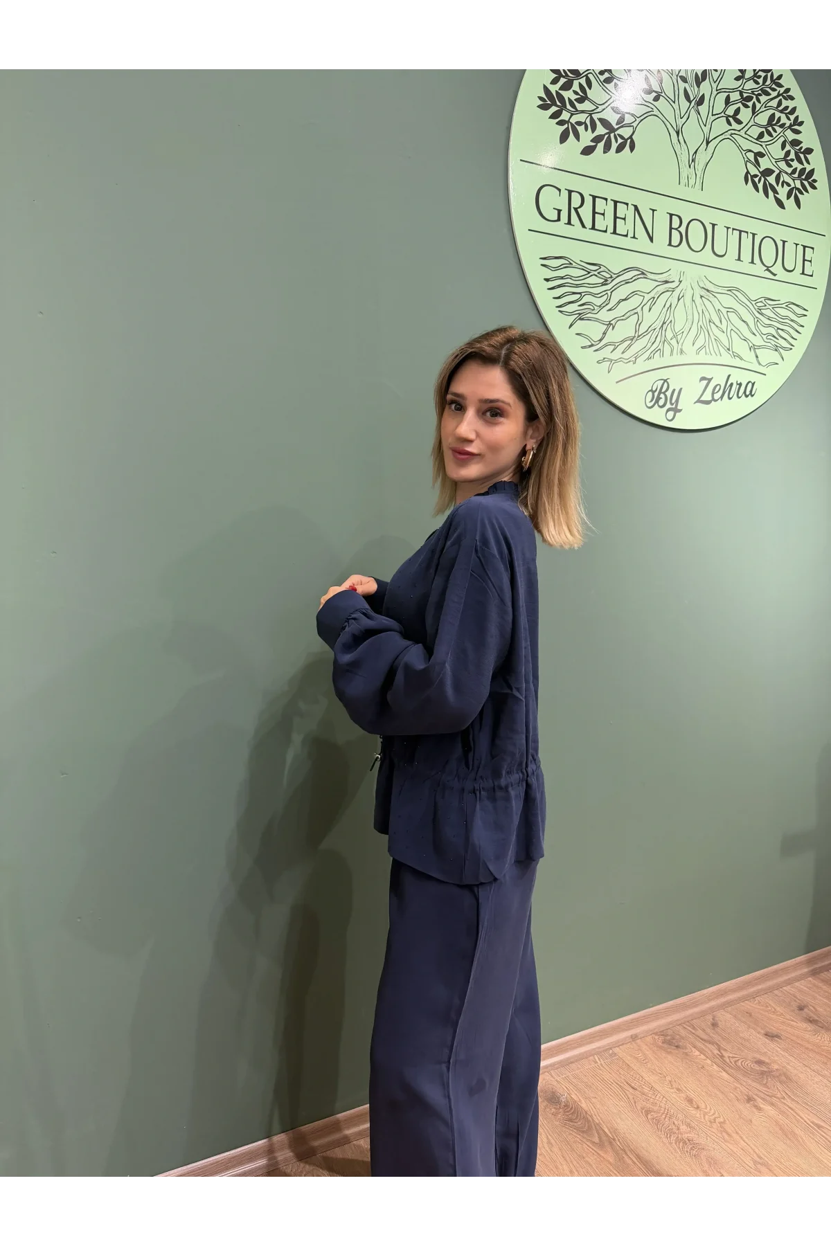 Önden Fermuarlı Pullu Belden Bağlamalı Lacivert Takım