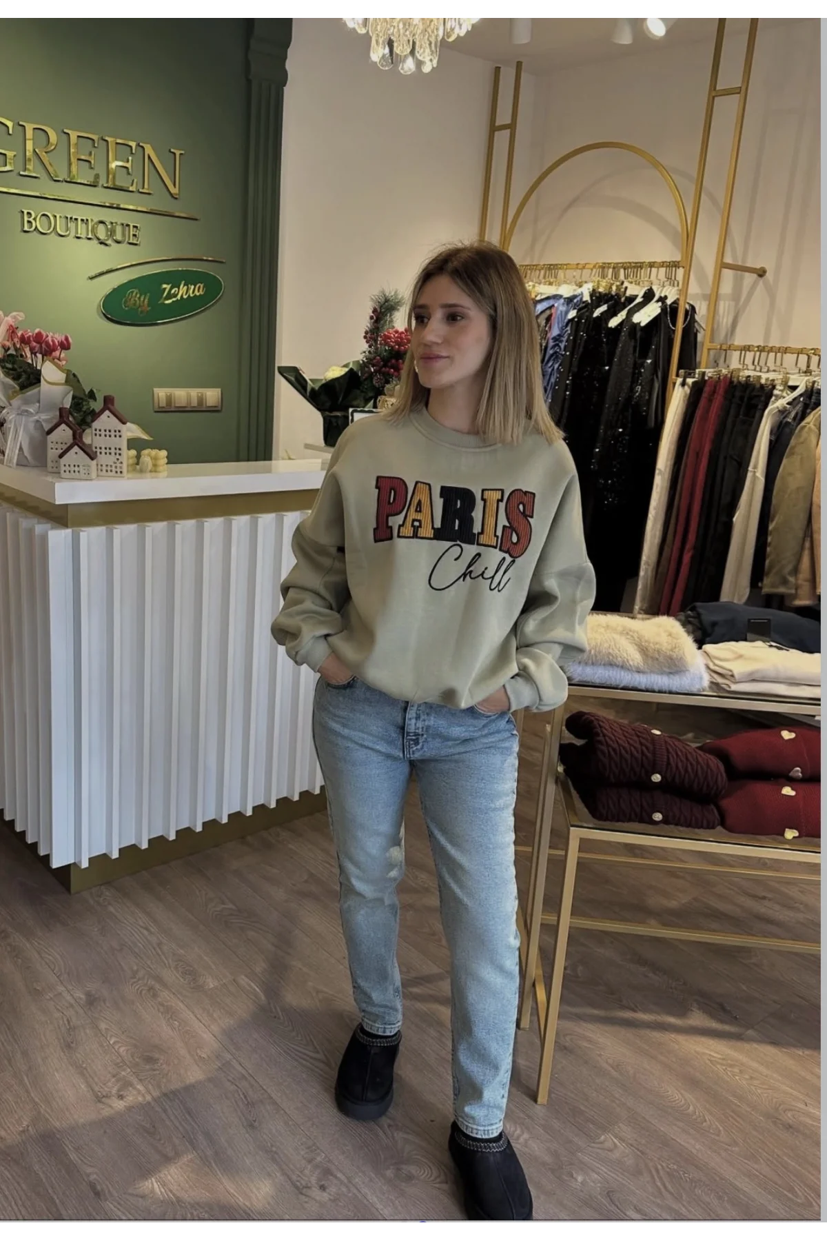 Paris Baskı Detaylı İçi Şardonlu Sweatshirt Çağla