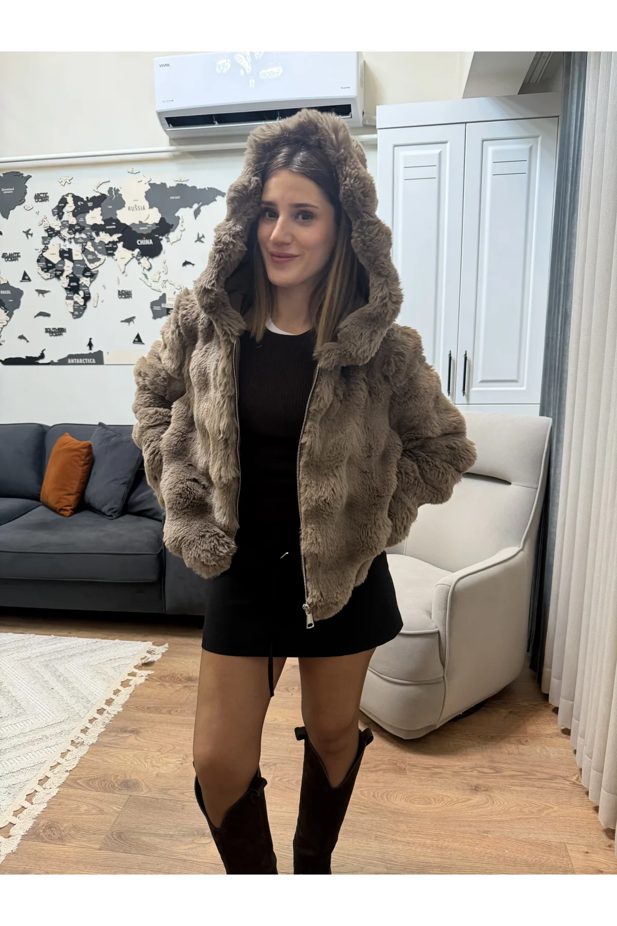 Premium Kapüşonlu Kürk Mont Kahverengi