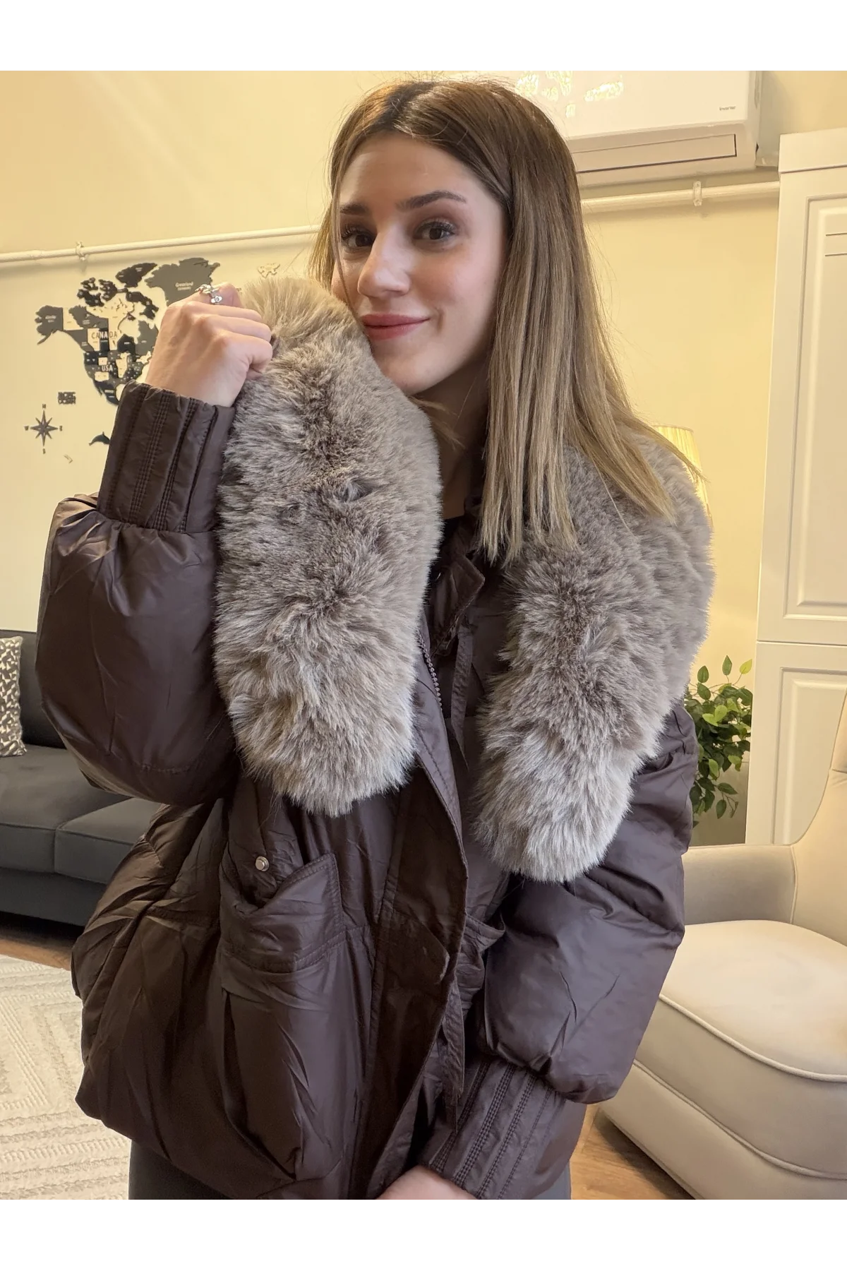 Yaka Peluşlu Şişme Mont Kahverengi