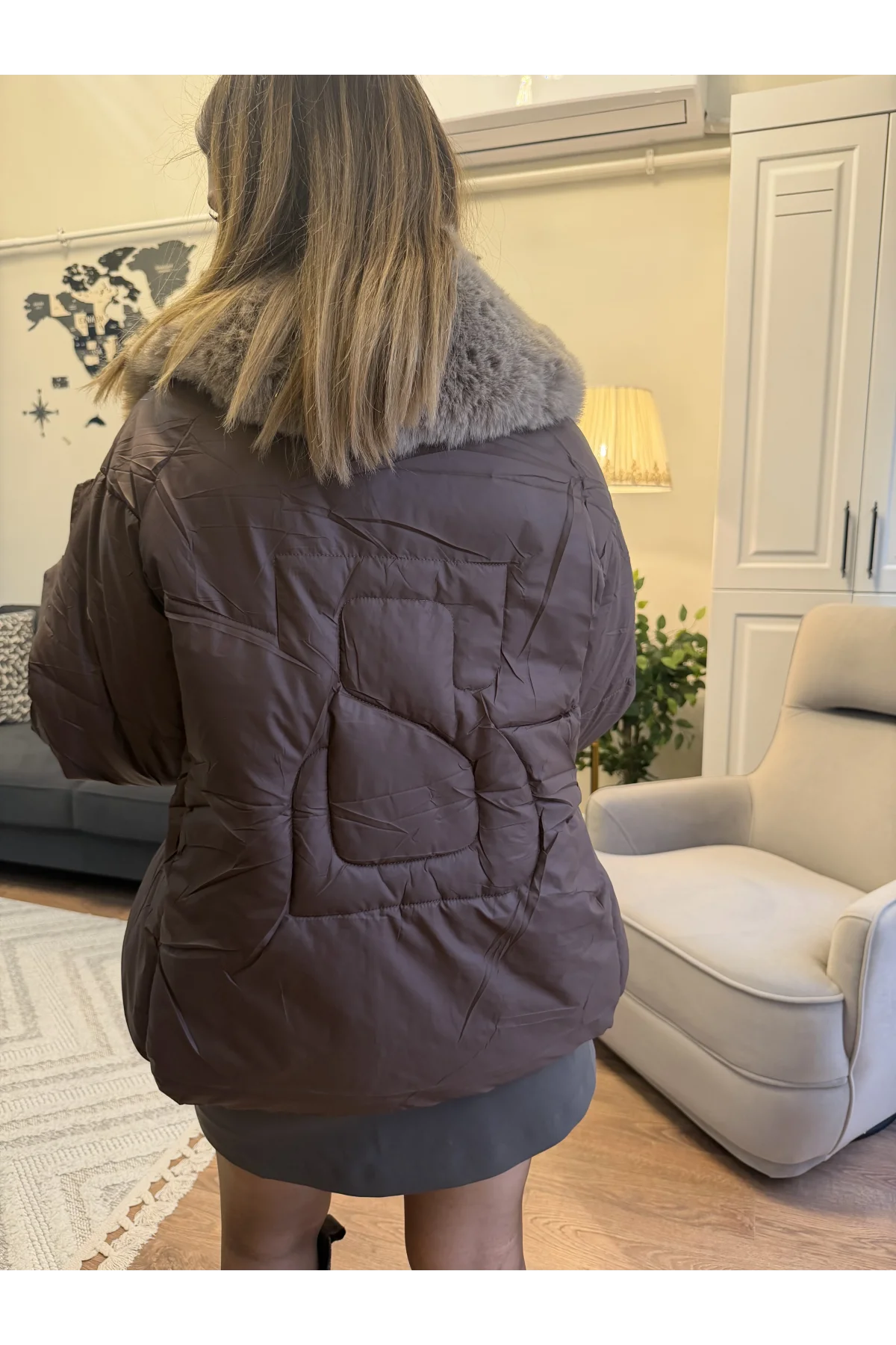 Yaka Peluşlu Şişme Mont Kahverengi