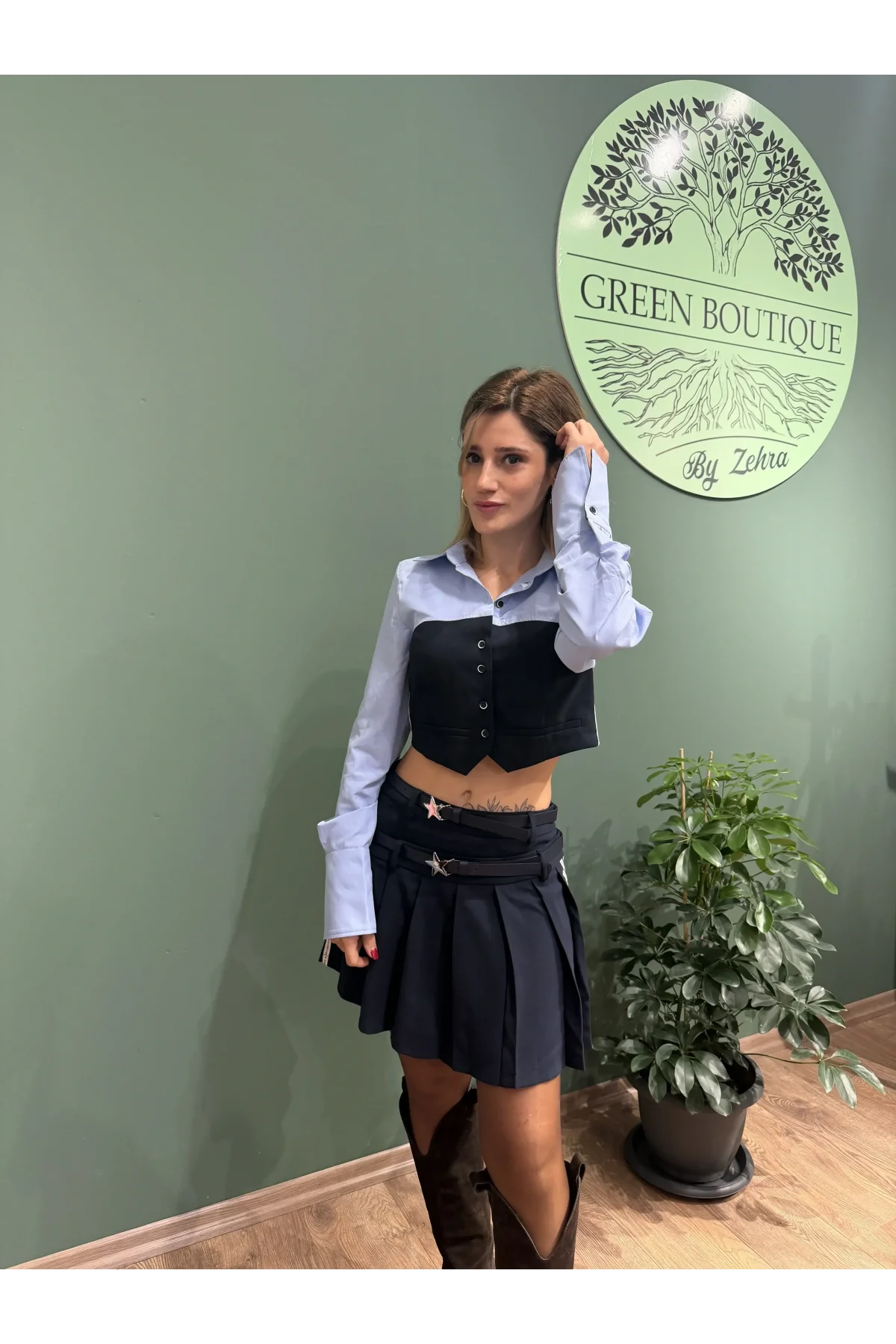 Yazı Şeritli Kemerli Pileli Mini Etek Lacivert