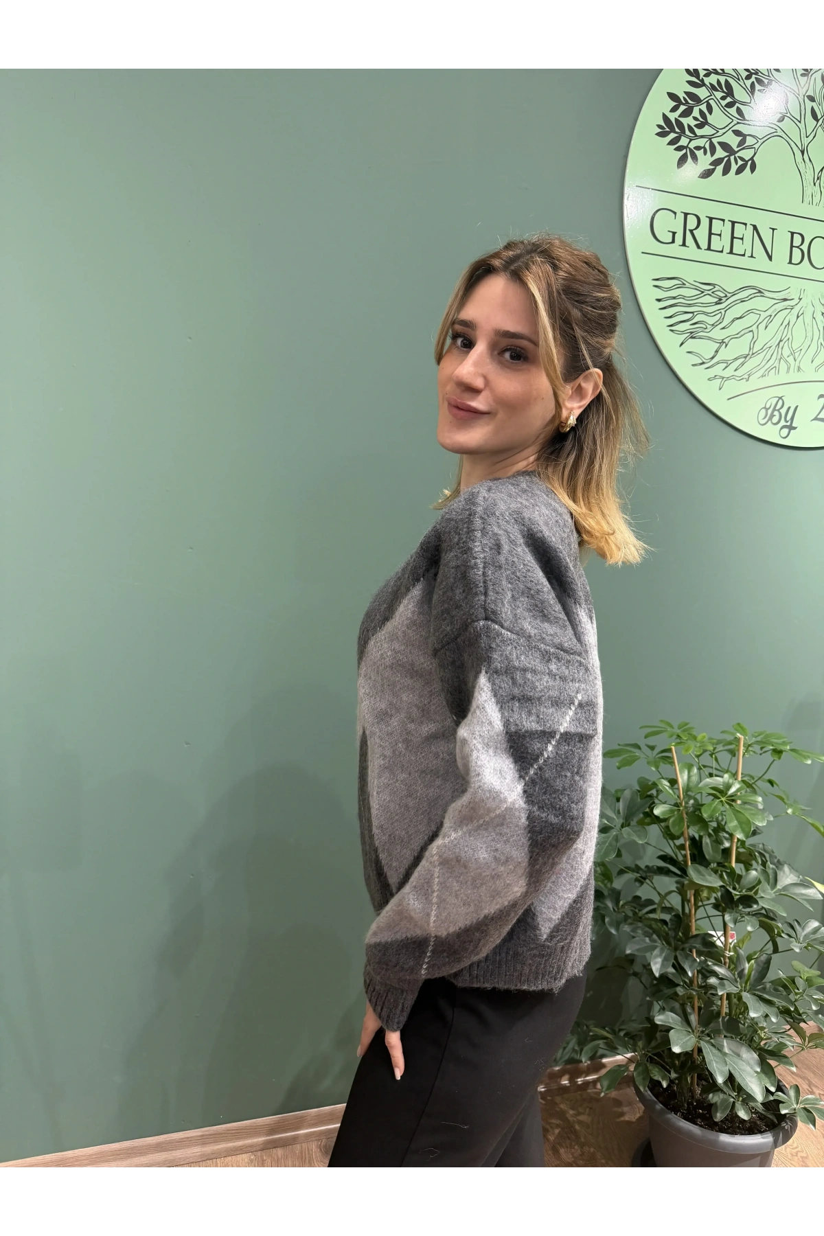 Baklava Desenli Kazak Füme