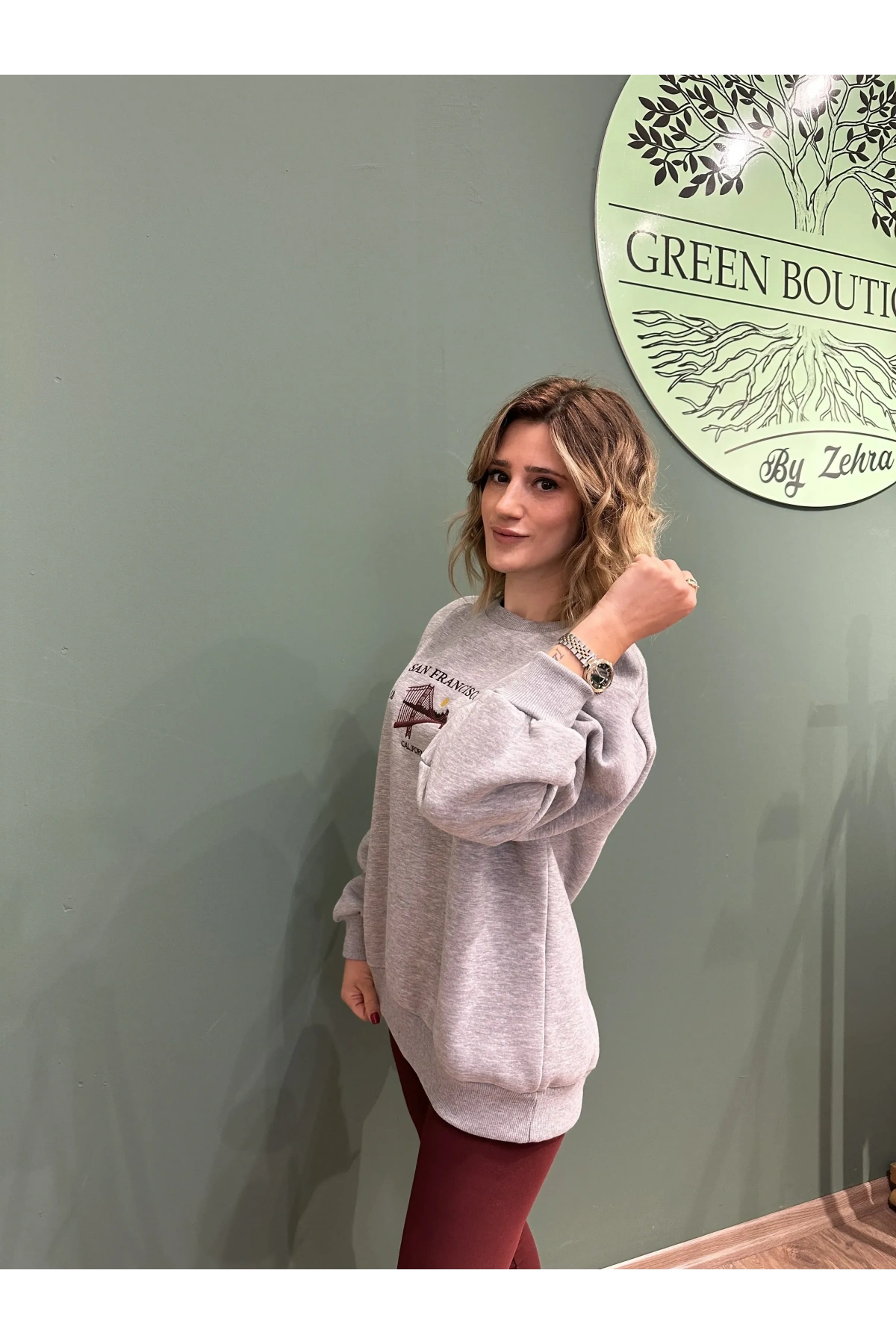 California Nakışlı Oversize Sırt Fermuar Detaylı Swatshirt Grimelanj