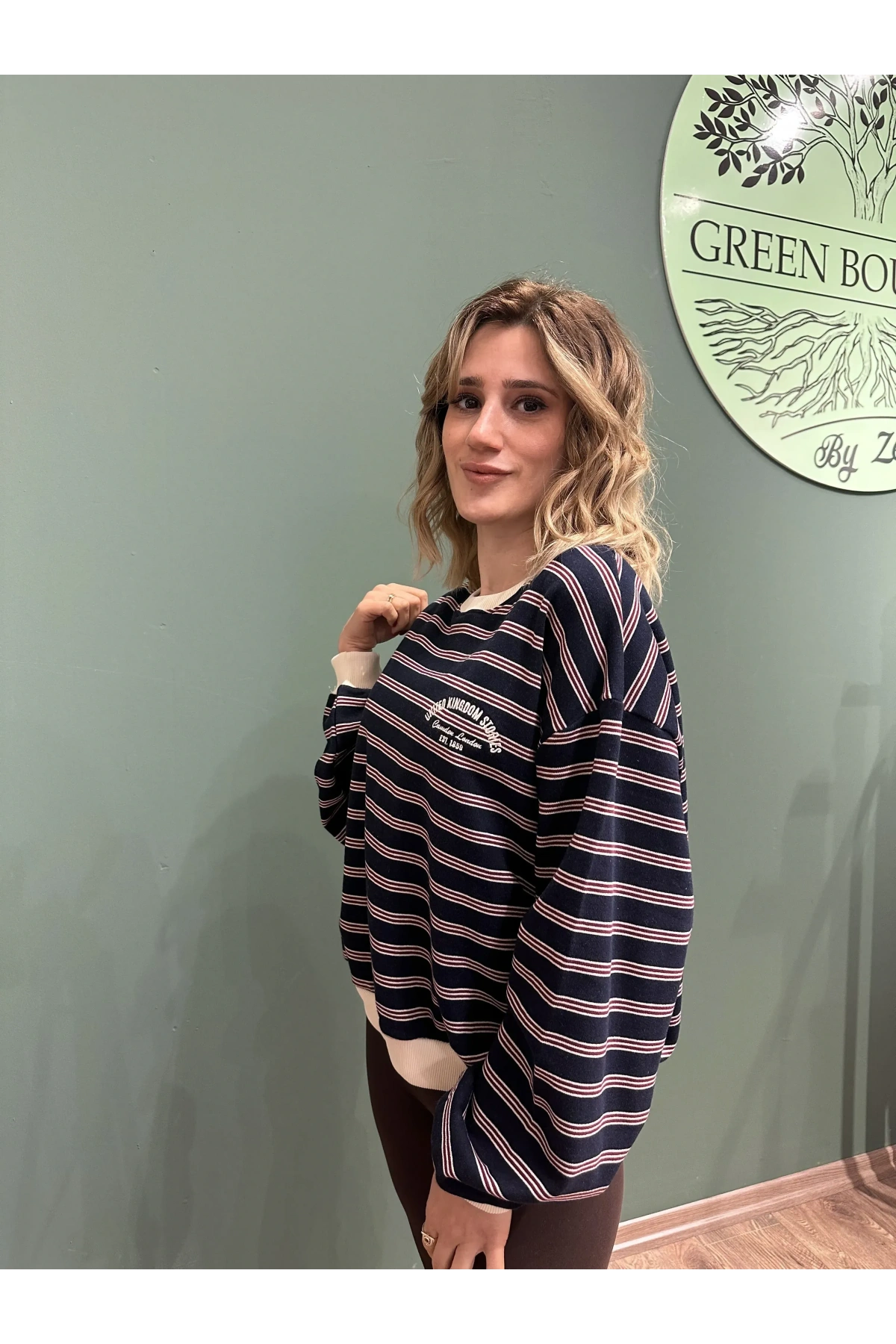 Çizgili Renk Bloklu Oversize Sweatshirt Lacivert