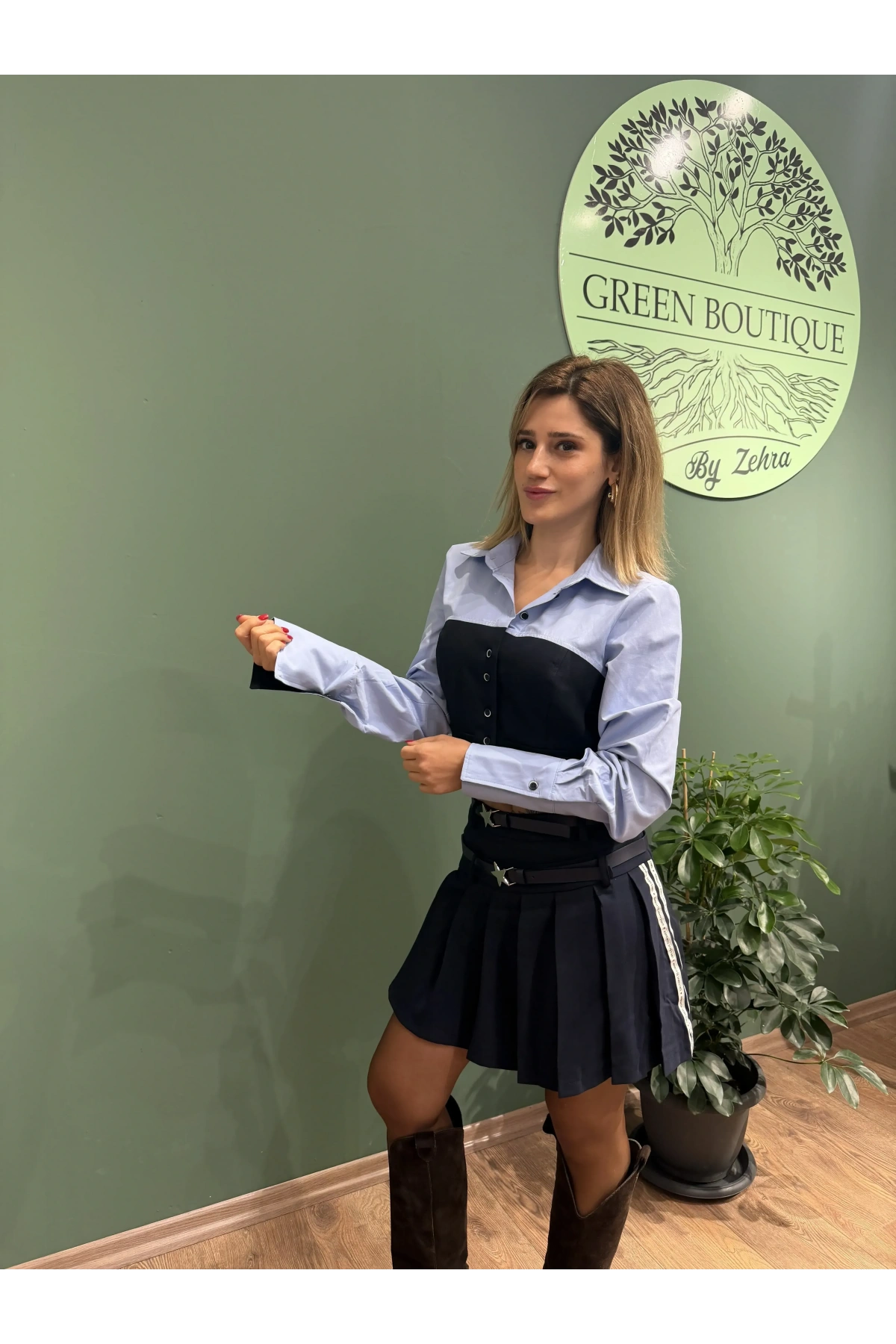 Garni Detaylı Düğmeli Crop Gömlek Mavi