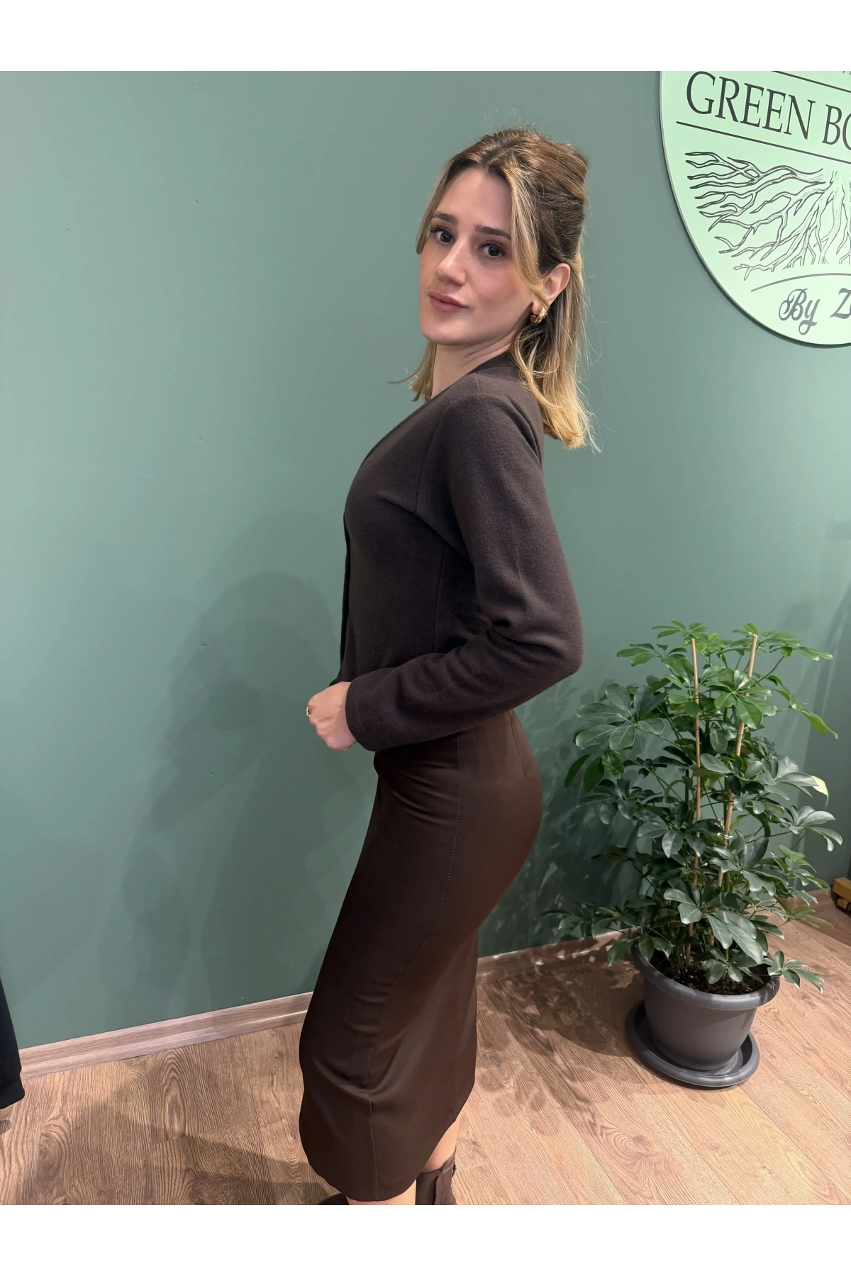 Kalem Etek Yırtmaçlı Kahverengi