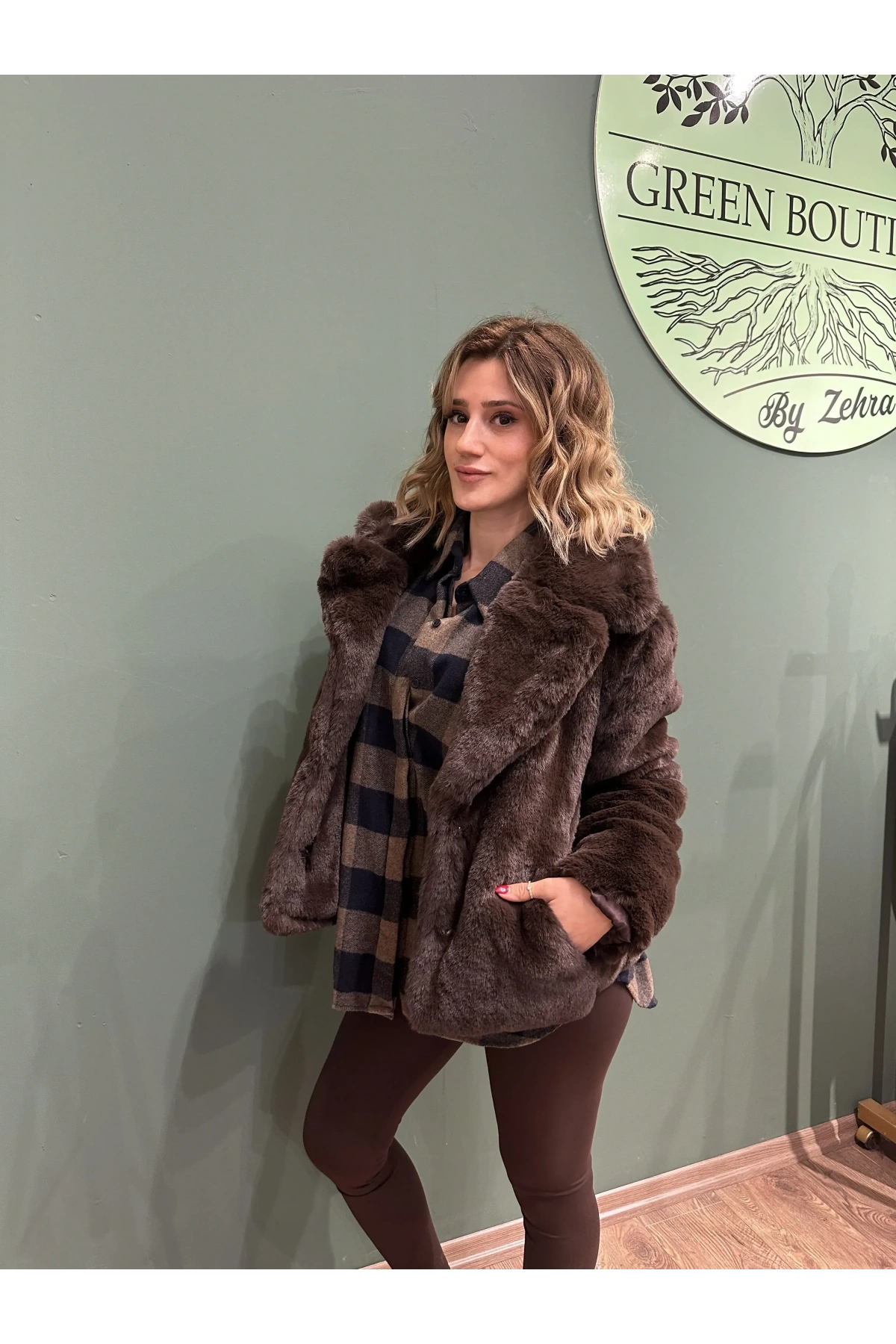 Kürk Mont Acıkahve