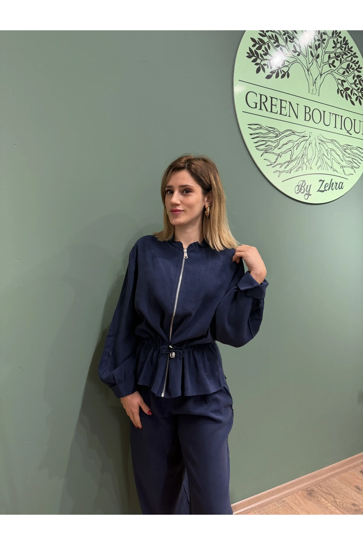 Önden Fermuarlı Pullu Belden Bağlamalı Lacivert Takım