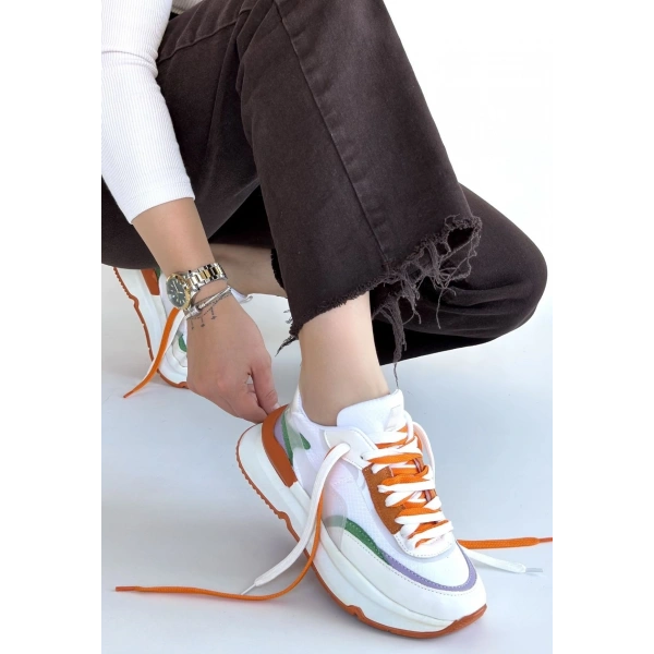 Aleh Beyaz Cilt Turuncu Detaylı Çift Bağcıklı Spor Ayakkabı