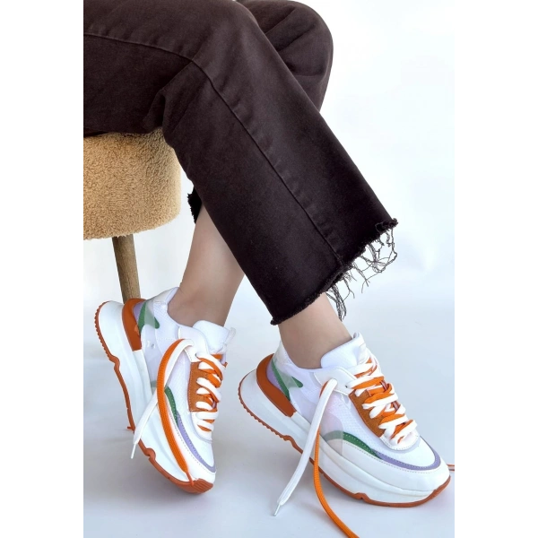 Aleh Beyaz Cilt Turuncu Detaylı Çift Bağcıklı Spor Ayakkabı