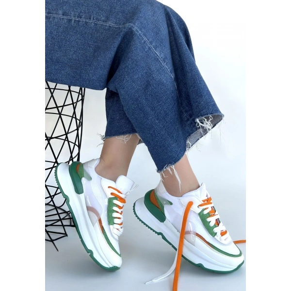 Aleh Beyaz Cilt Yeşil Detaylı Çift Bağcıklı Spor Ayakkabı