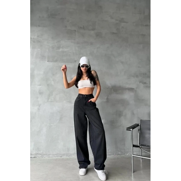 Arkadan tokalı jeans pantolon Siyah