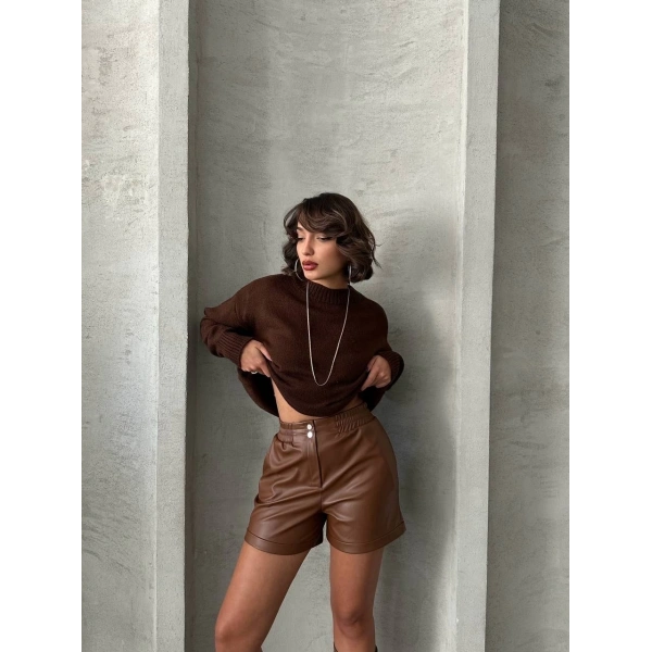 Beli lastikli çıtçıtlı deri şort kahve w241007