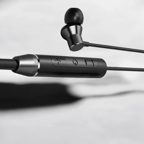 Boyun Bantlı Kablolu Kulaklık ANC Özelliği Uzun Şarj Süreli Sporcu Kulaklığı 100 saat