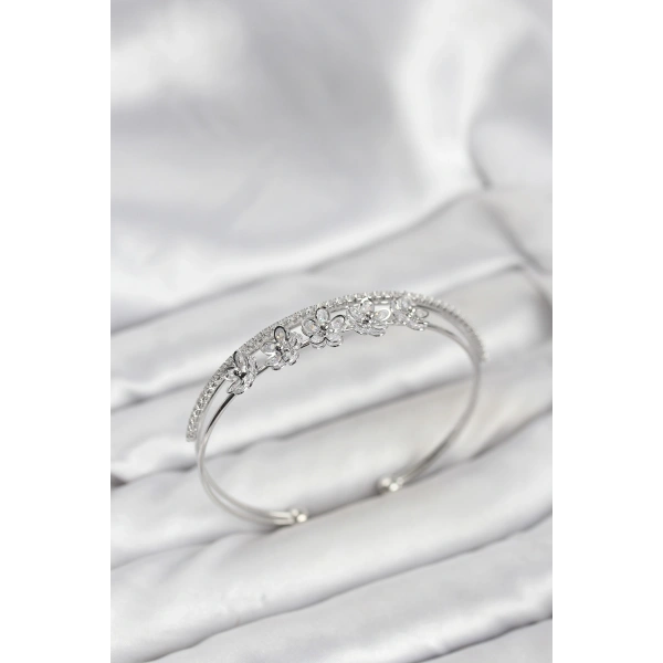 Çiçek Model Pirinç Gümüş Renk Kadın Bileklik