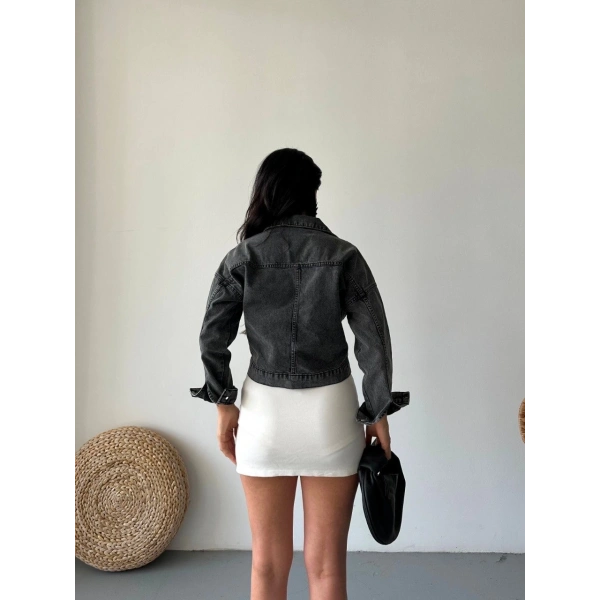 Çift cepli kol katlamalı süper taş enzim yıkama crop kot ceket füme d2000