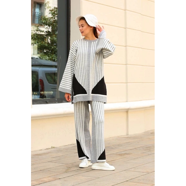 Çizgili bisiklet yaka triko takım Gri