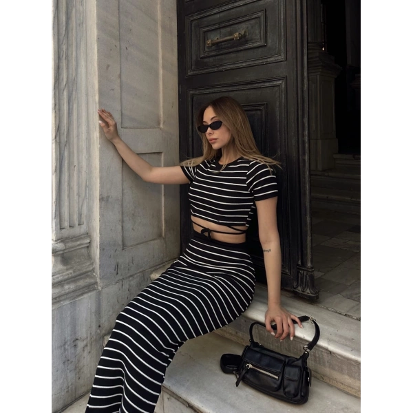 Çizgili etekli takım siyah s3609