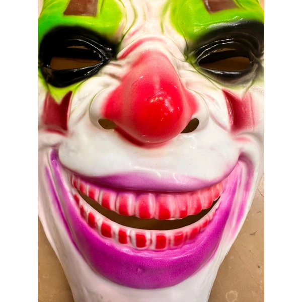 Delirten Gülüş Psikopat Palyaço Temalı Joker Maskesi